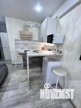 Студия квартира, посуточно, 16м2, 1/9 этаж