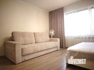 1-к квартира, посуточно, 40м2, 1/8 этаж