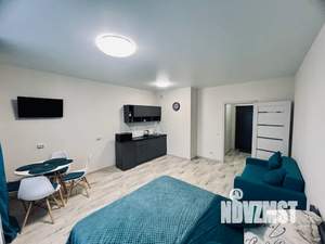 Студия квартира, посуточно, 31м2, 23/25 этаж