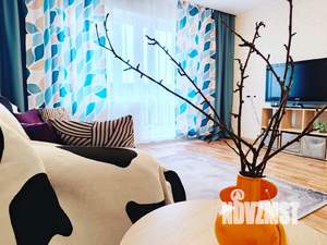 2-к квартира, посуточно, 72м2, 8/17 этаж