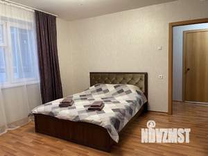 1-к квартира, посуточно, 42м2, 1/1 этаж