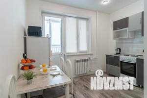 1-к квартира, посуточно, 40м2, 16/26 этаж