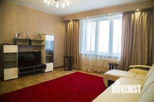2-к квартира, посуточно, 54м2, 1/1 этаж