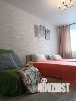 1-к квартира, посуточно, 44м2, 9/25 этаж