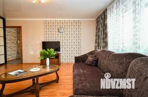 3-к квартира, посуточно, 60м2, 10/10 этаж