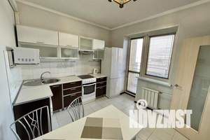 1-к квартира, посуточно, 44м2, 2/8 этаж