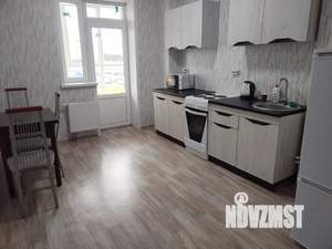 1-к квартира, посуточно, 46м2, 3/25 этаж