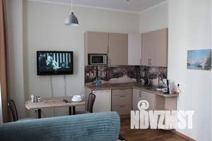 1-к квартира, посуточно, 35м2, 4/10 этаж