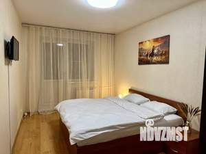 2-к квартира, посуточно, 70м2, 2/10 этаж