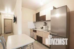 1-к квартира, посуточно, 32м2, 8/25 этаж