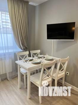 Студия квартира, посуточно, 26м2, 1/10 этаж