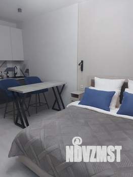 Студия квартира, посуточно, 32м2, 15/23 этаж