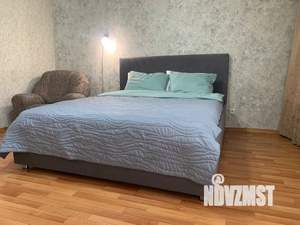 1-к квартира, посуточно, 46м2, 6/10 этаж