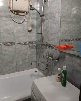 1-к квартира, на длительный срок, 40м2, 9/10 этаж