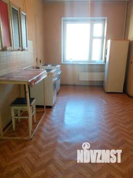3-к квартира, на длительный срок, 100м2, 3/10 этаж