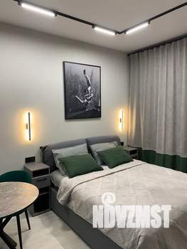 Студия квартира, посуточно, 32м2, 15/24 этаж
