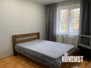 1-к квартира, посуточно, 35м2, 1/9 этаж