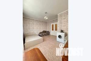 1-к квартира, посуточно, 28м2, 4/15 этаж