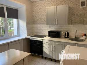 2-к квартира, посуточно, 50м2, 1/5 этаж