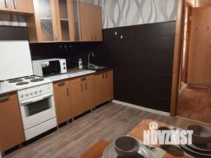 1-к квартира, посуточно, 40м2, 8/10 этаж