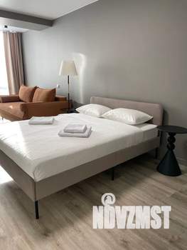 1-к квартира, посуточно, 42м2, 7/17 этаж