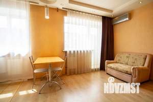 Студия квартира, посуточно, 31м2, 3/5 этаж