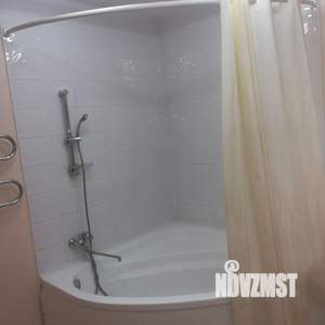 2-к квартира, посуточно, 65м2, 4/10 этаж