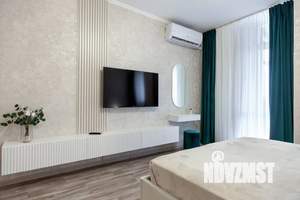 1-к квартира, посуточно, 42м2, 6/10 этаж