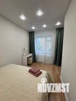 1-к квартира, посуточно, 40м2, 3/10 этаж