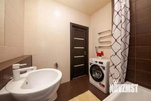 1-к квартира, посуточно, 49м2, 1/1 этаж