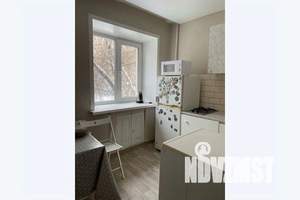 1-к квартира, посуточно, 35м2, 2/4 этаж