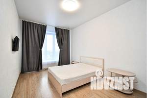 1-к квартира, посуточно, 42м2, 8/8 этаж