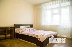 1-к квартира, посуточно, 40м2, 8/10 этаж