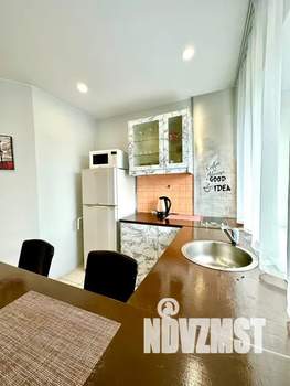 1-к квартира, посуточно, 38м2, 5/5 этаж