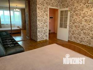 1-к квартира, посуточно, 33м2, 5/9 этаж