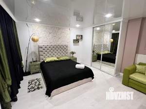 Студия квартира, посуточно, 36м2, 20/24 этаж