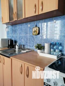 1-к квартира, посуточно, 42м2, 4/10 этаж