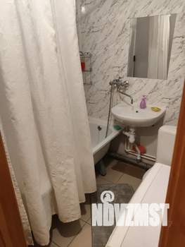 Студия квартира, посуточно, 27м2, 12/24 этаж