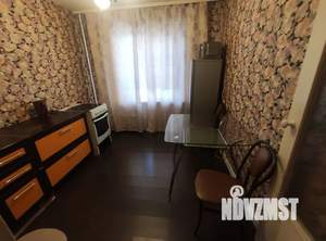 1-к квартира, посуточно, 35м2, 1/9 этаж