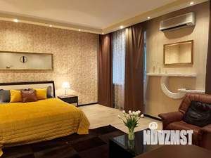 1-к квартира, посуточно, 33м2, 2/16 этаж