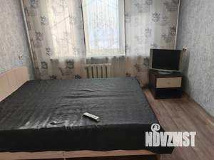 1-к квартира, посуточно, 38м2, 1/5 этаж