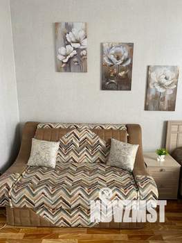 1-к квартира, посуточно, 48м2, 7/17 этаж