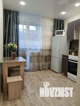 1-к квартира, посуточно, 44м2, 9/10 этаж