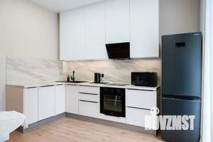 1-к квартира, посуточно, 50м2, 5/8 этаж