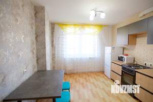 1-к квартира, посуточно, 50м2, 2/10 этаж