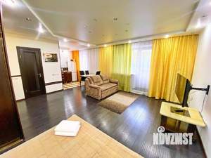 1-к квартира, посуточно, 38м2, 1/1 этаж