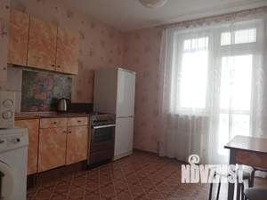 1-к квартира, посуточно, 38м2, 7/25 этаж