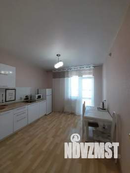 1-к квартира, посуточно, 37м2, 12/27 этаж
