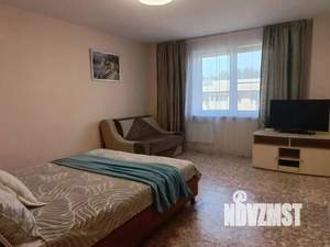 1-к квартира, посуточно, 39м2, 1/1 этаж