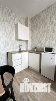 1-к квартира, посуточно, 47м2, 1/1 этаж